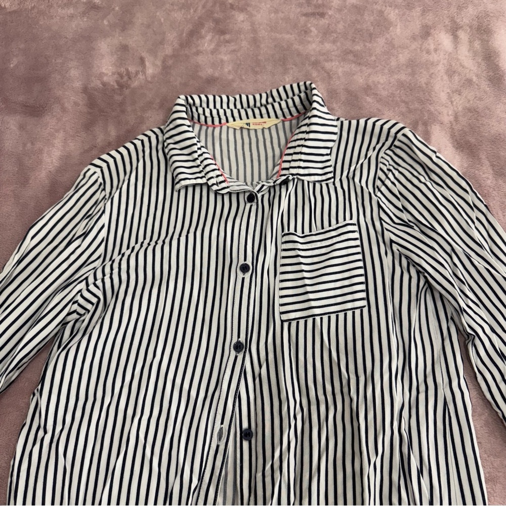 H&M Black and White Striped Shirt